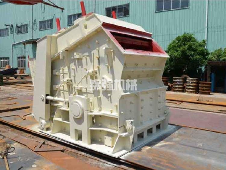 鐵礦石破碎機的原理特點及產品分類介紹(圖3) 鐵礦石破碎機的原理特點及產品分類介紹(圖3)